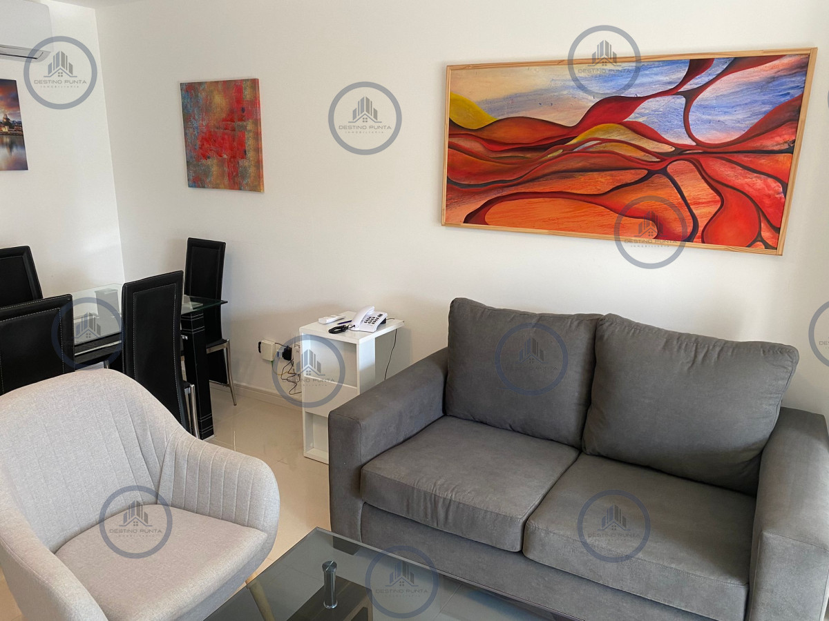 Apartamento ID.2077 - Alquiler temporario de apartamento de 1 dormitorio en playa Brava, Punta del Este