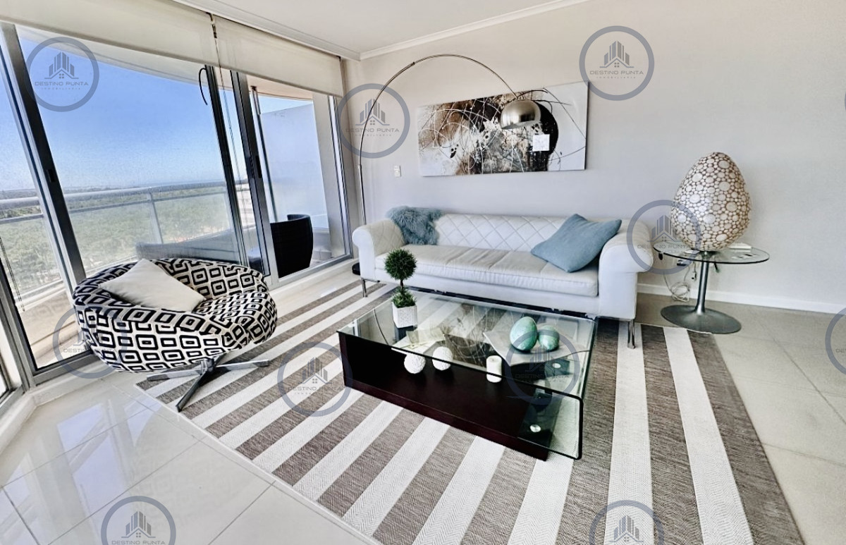 Apartamento ID.176 - Apartamento de 3 Dormitorios en Venta, Ocean Drive Punta del Este