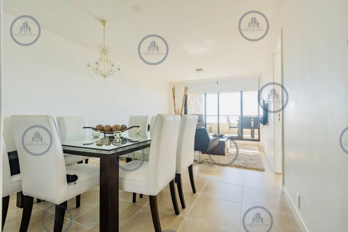 Apartamento ID.1143 - Alquiler temporario de apartamento de dos dormitorios con dos baños en suite, punta ballena 