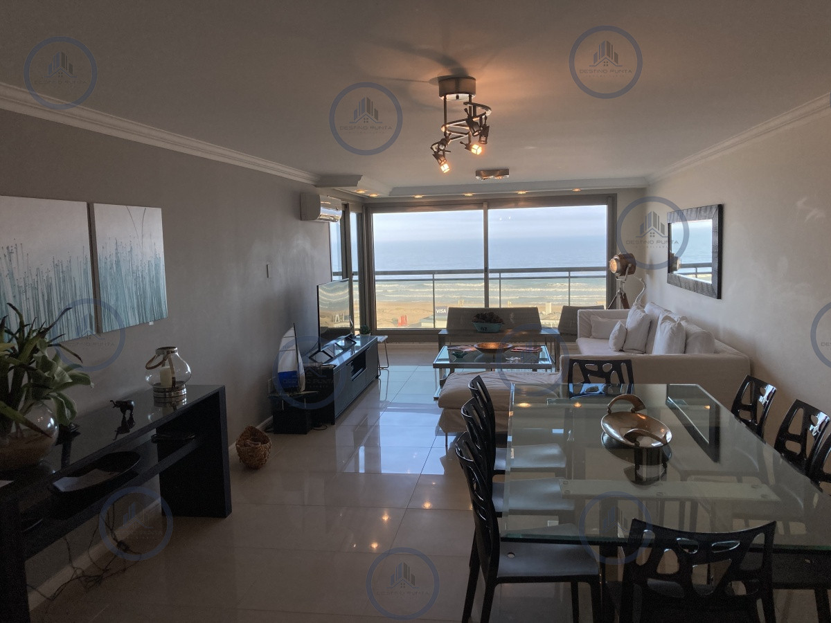 Apartamento ID.456 - Venta y alquiler temporario de apartamento de tres dormitorios en torre Premiun de playa Brava, Punta del Este