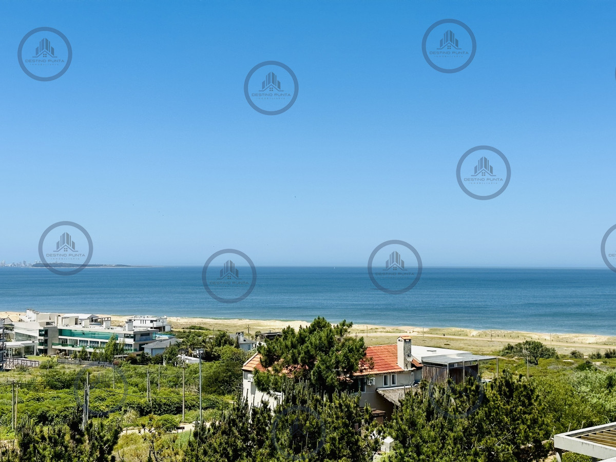 Apartamento ID.1690 - Venta y Alquiler temporario de apartamento moderno de dos dormitorios con parrillero en Punta Ballena