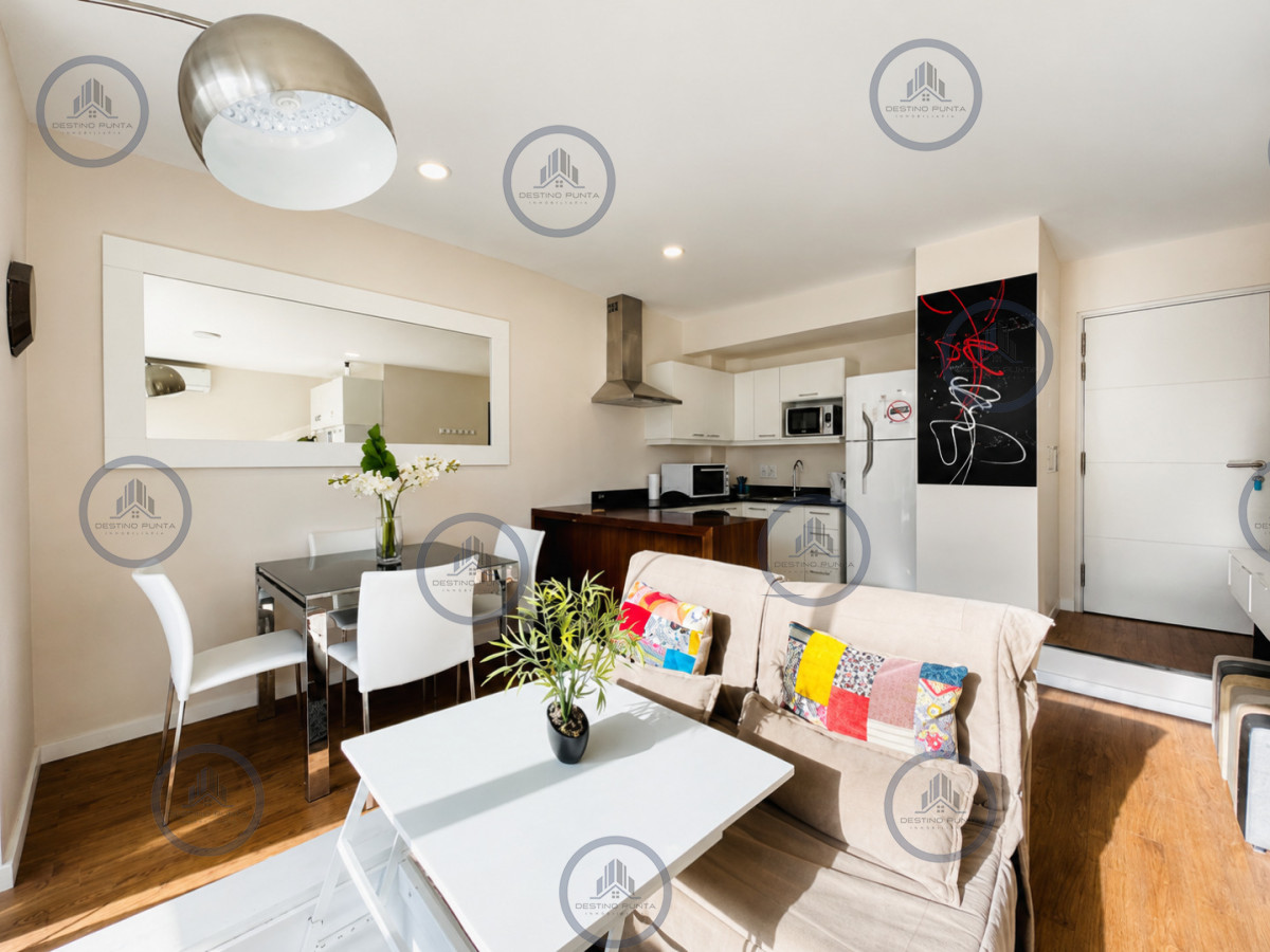 Apartamento ID.798 - Moderno Apartamento Monoambiente en Alquiler Anual o Verano, Península Punta del Este