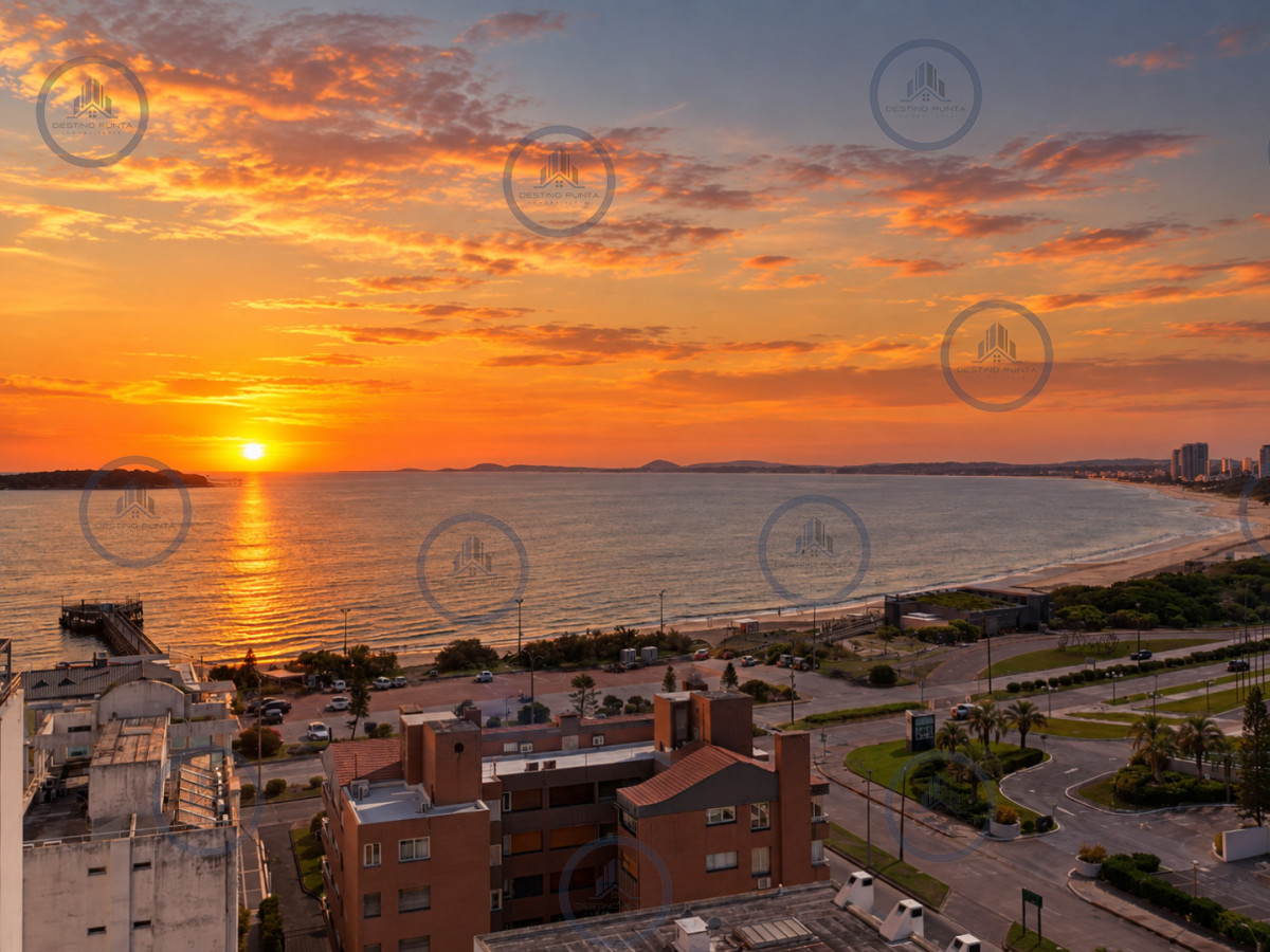 Apartamento ID.3306 - Moderno Apartamento de 3 Dormitorios en suite con Vista al Mar, Playa Mansa, Punta del Este