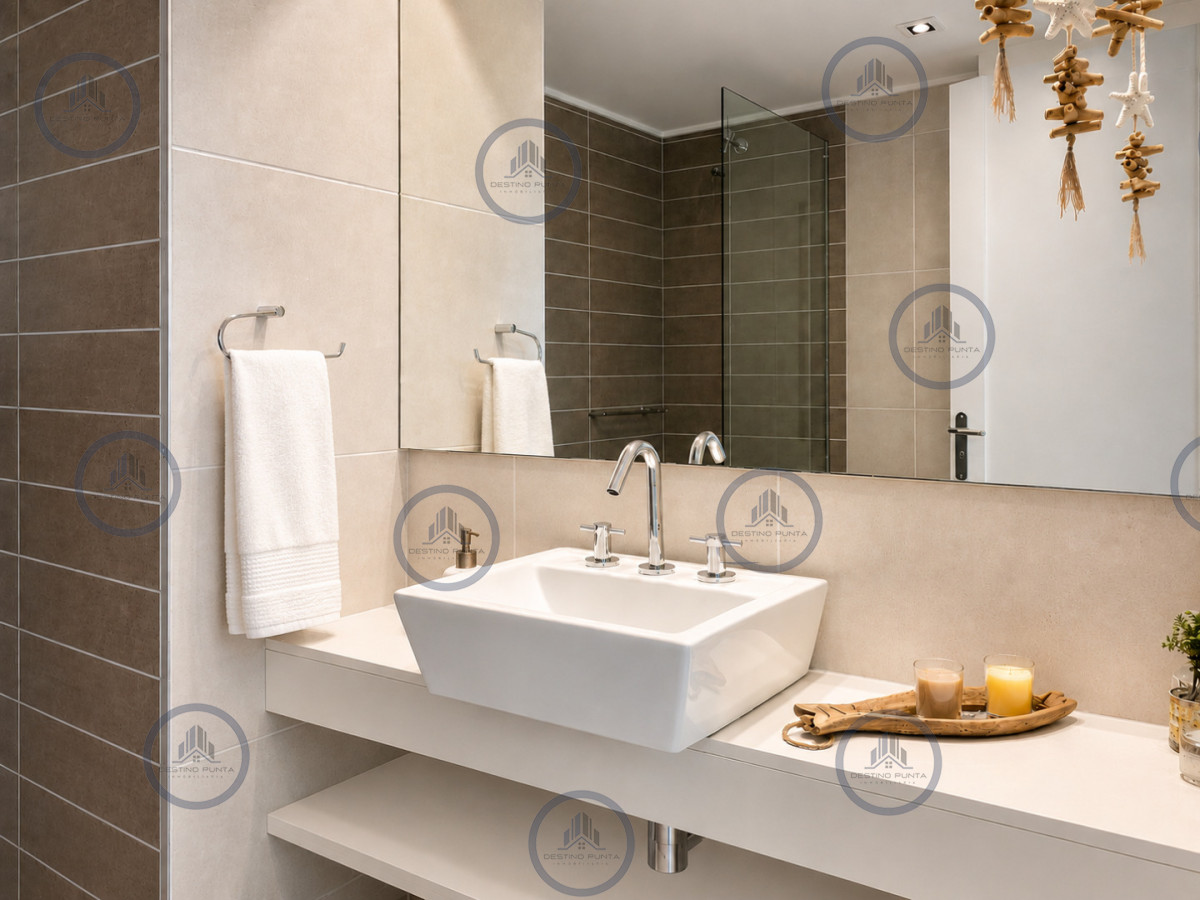 Apartamento ID.195 - Excelente Apartamento de 2 Dormitorios en Ocean Drive, Punta del Este