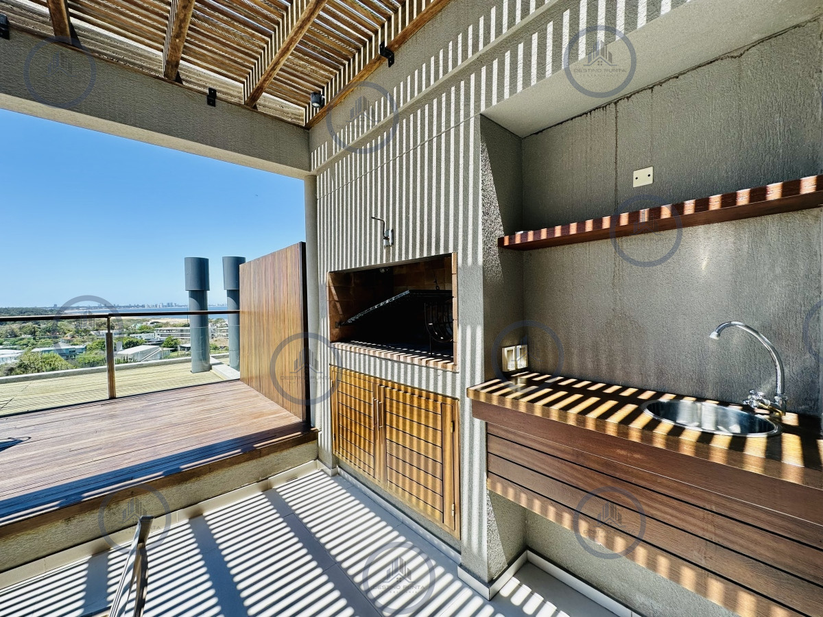 Apartamento ID.1690 - Venta y Alquiler temporario de apartamento moderno de dos dormitorios con parrillero en Punta Ballena