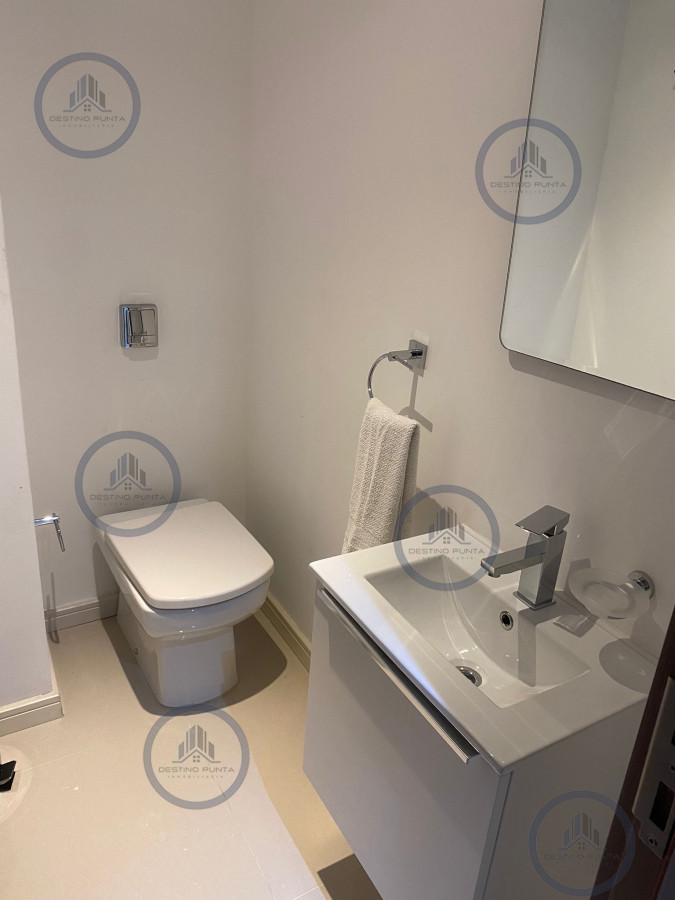 Apartamento ID.2077 - Alquiler temporario de apartamento de 1 dormitorio en playa Brava, Punta del Este