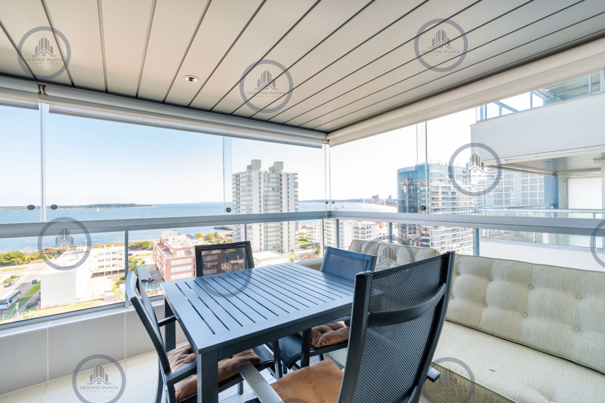Apartamento ID.364 - Excelente Apartamento de 2 Dormitorios y Parrillero, Playa Mansa Punta del Este