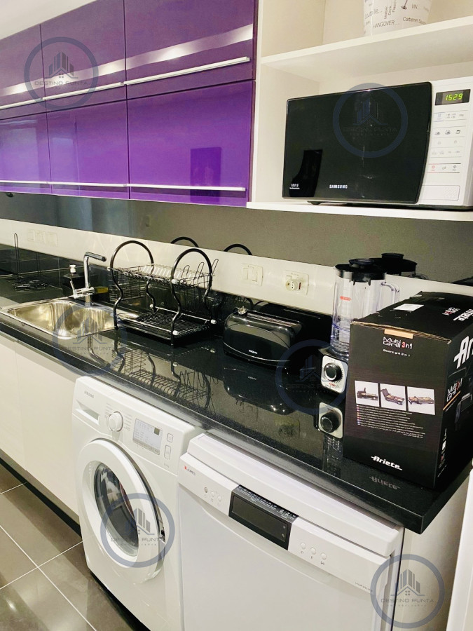 Apartamento ID.2184 - Moderno apartamentro de 2 dormitorios con parrillero de uso exclusivo en alquiler temporario edificio Look Brava