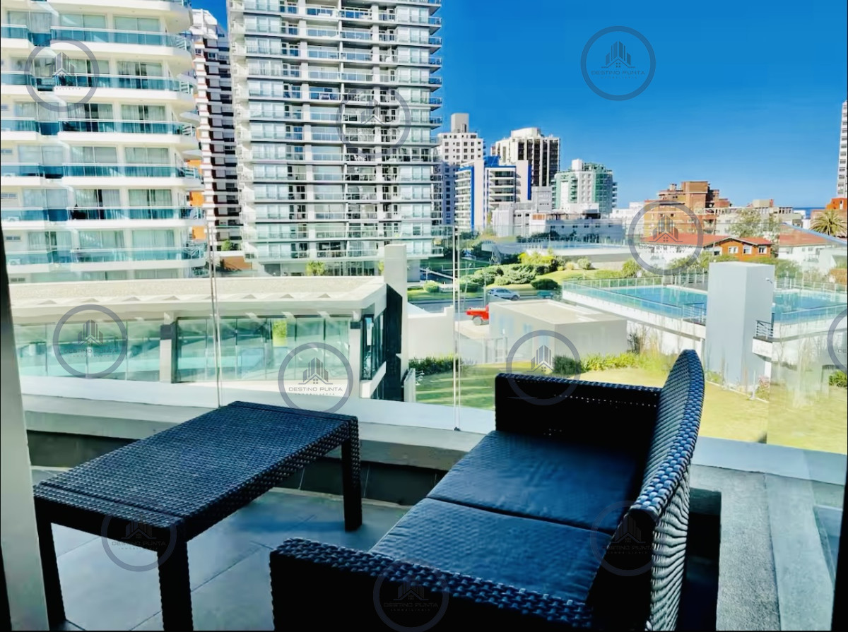Apartamento ID.2339 - Apartamento de 1 dormitorio en alquiler de temporada Art Tower, Punta del Este