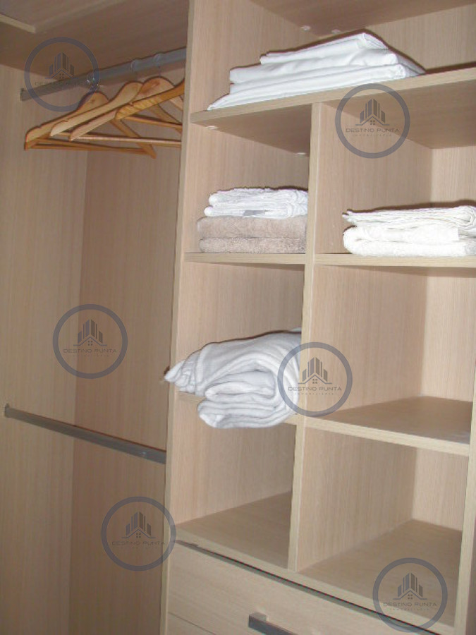 Apartamento ID.50 - Alquiler temporario de departamento esquinero en torre Le Parc, Punta del Este