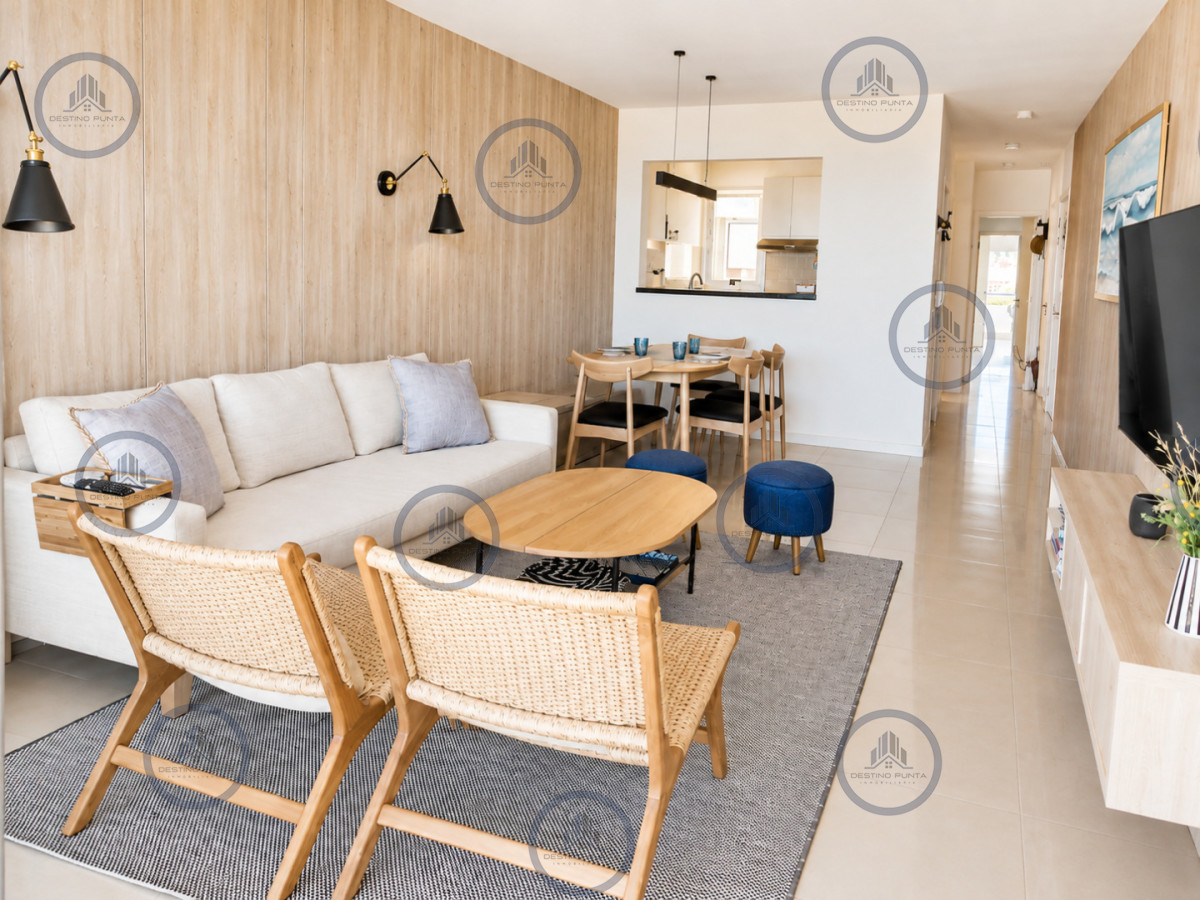 Apartamento ID.3259 - Moderno Apartamento de 3 Dormitorios frente al mar en Playa Brava, Punta del Este