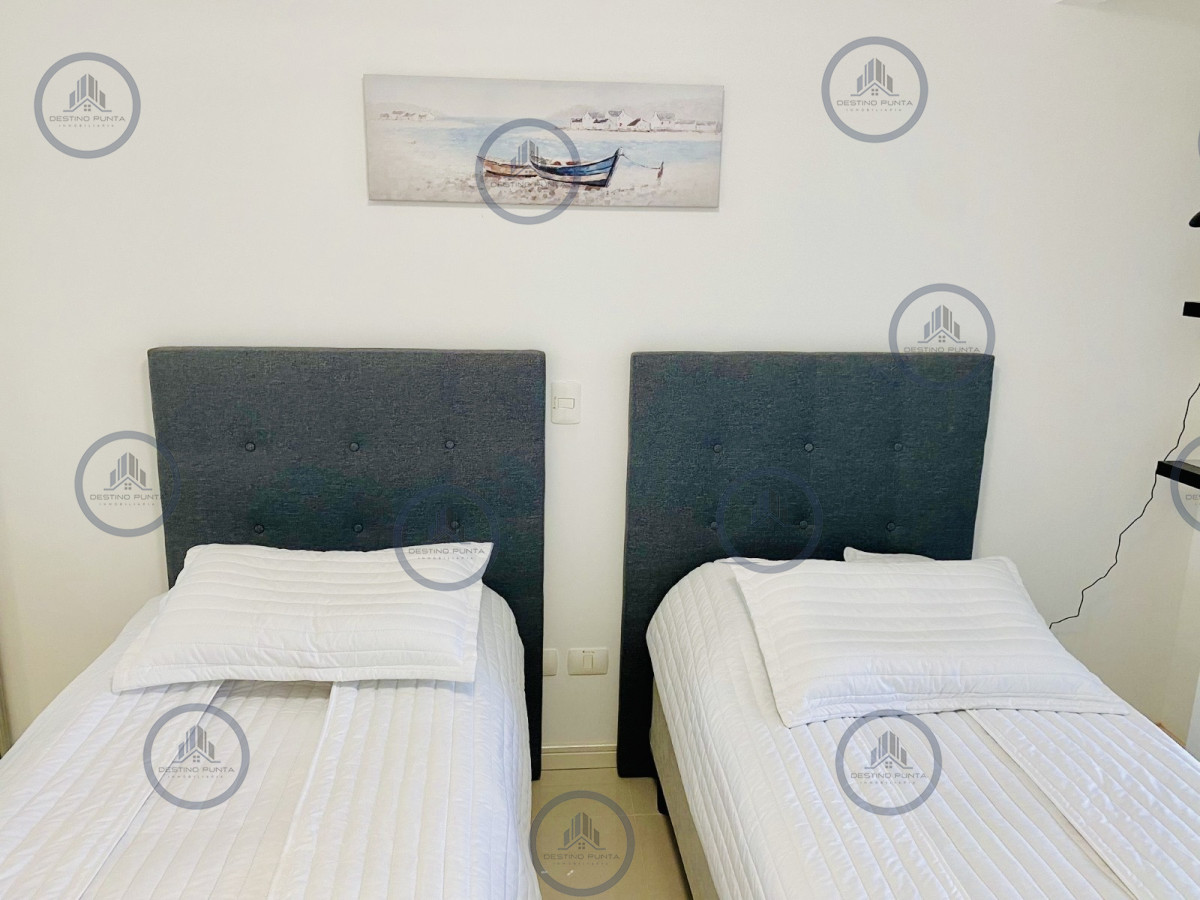 Apartamento ID.2184 - Moderno apartamentro de 2 dormitorios con parrillero de uso exclusivo en alquiler temporario edificio Look Brava