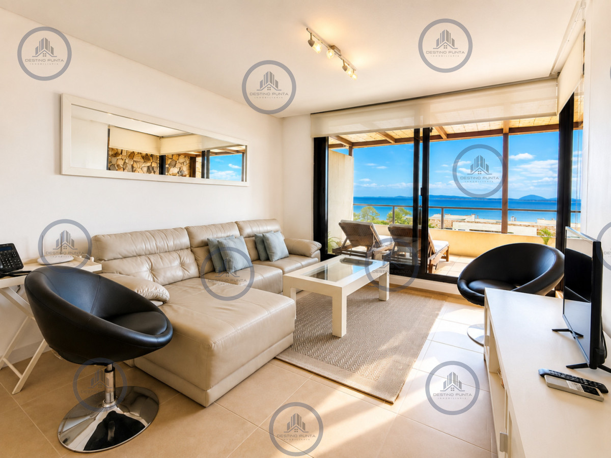 Apartamento ID.3095 - Venta de apartamento de 2 dormitorios con parrillero propio y vista al mar, Punta Ballena