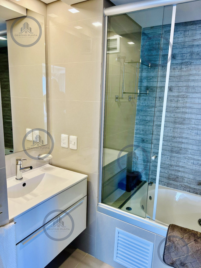 Apartamento ID.2873 - Apartamento de 1 Dormitorio en playa Brava, Punta del Este