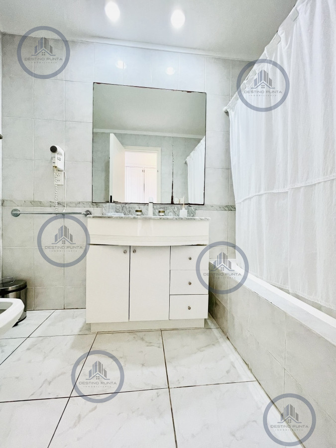 Apartamento ID.1599 - Maravilloso Penthouse de 3 Dormitorios y Parrillero en Montoya, La Barra