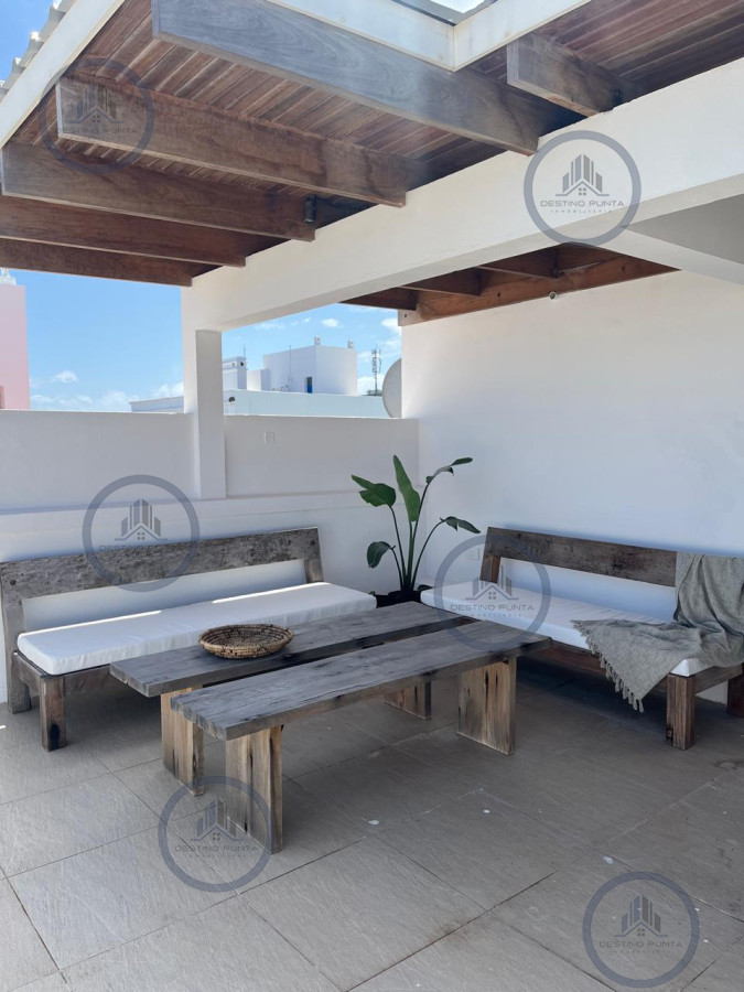 Apartamento ID.196 - Esturión de Montoya, Apartamento Penthouse de 3 Dormitorios y Parrillero en Playa Montoya, La Barra