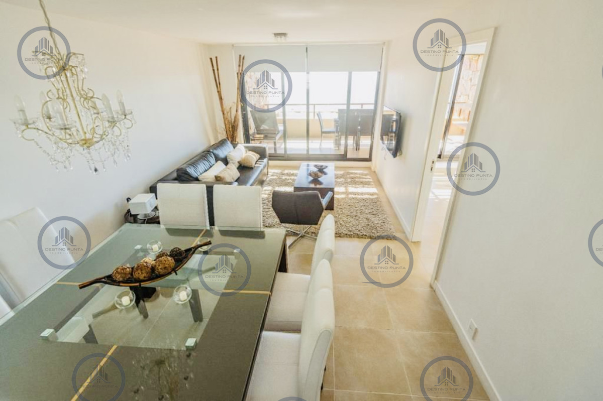 Apartamento ID.1143 - Alquiler temporario de apartamento de dos dormitorios con dos baños en suite, punta ballena 
