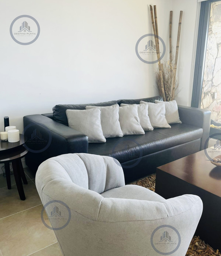 Apartamento ID.1143 - Alquiler temporario de apartamento de dos dormitorios con dos baños en suite, punta ballena 