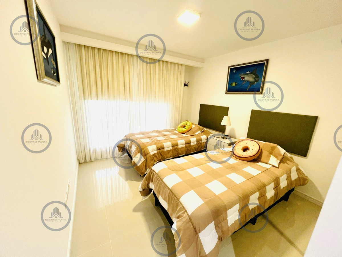 Apartamento ID.1682 - Apartamento de 2 Dormitorios y Parrillero con Vista al Mar en Playa Brava, Look Brava