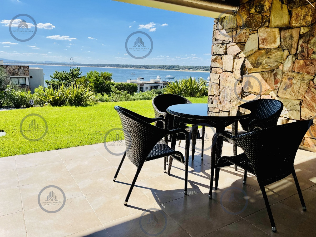Apartamento ID.506 - Venta y alquiler temporario de apartamento de un dormitorio con parrillero en exclusivo complejo de Punta Ballena