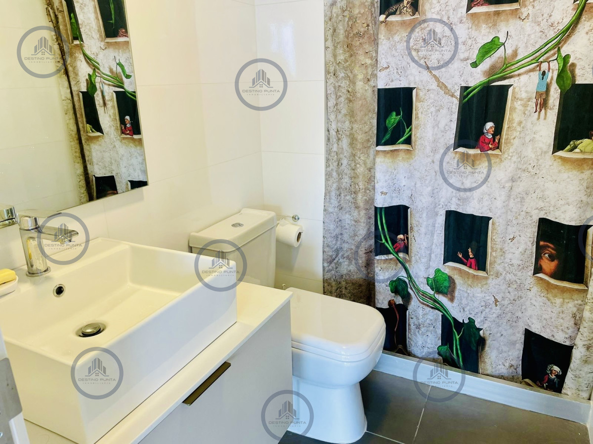 Apartamento ID.1835 - Moderno Monoambiente en Torre con Servicios sobre Roosevelt, Punta del Este
