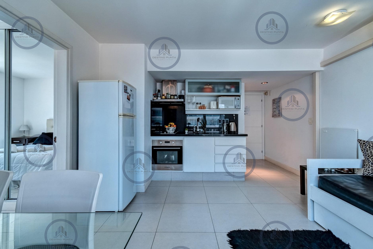 Apartamento ID.2020 - Oportunidad en Venta, Apartamento de 1 Dormitorio en la Península de Punta del Este