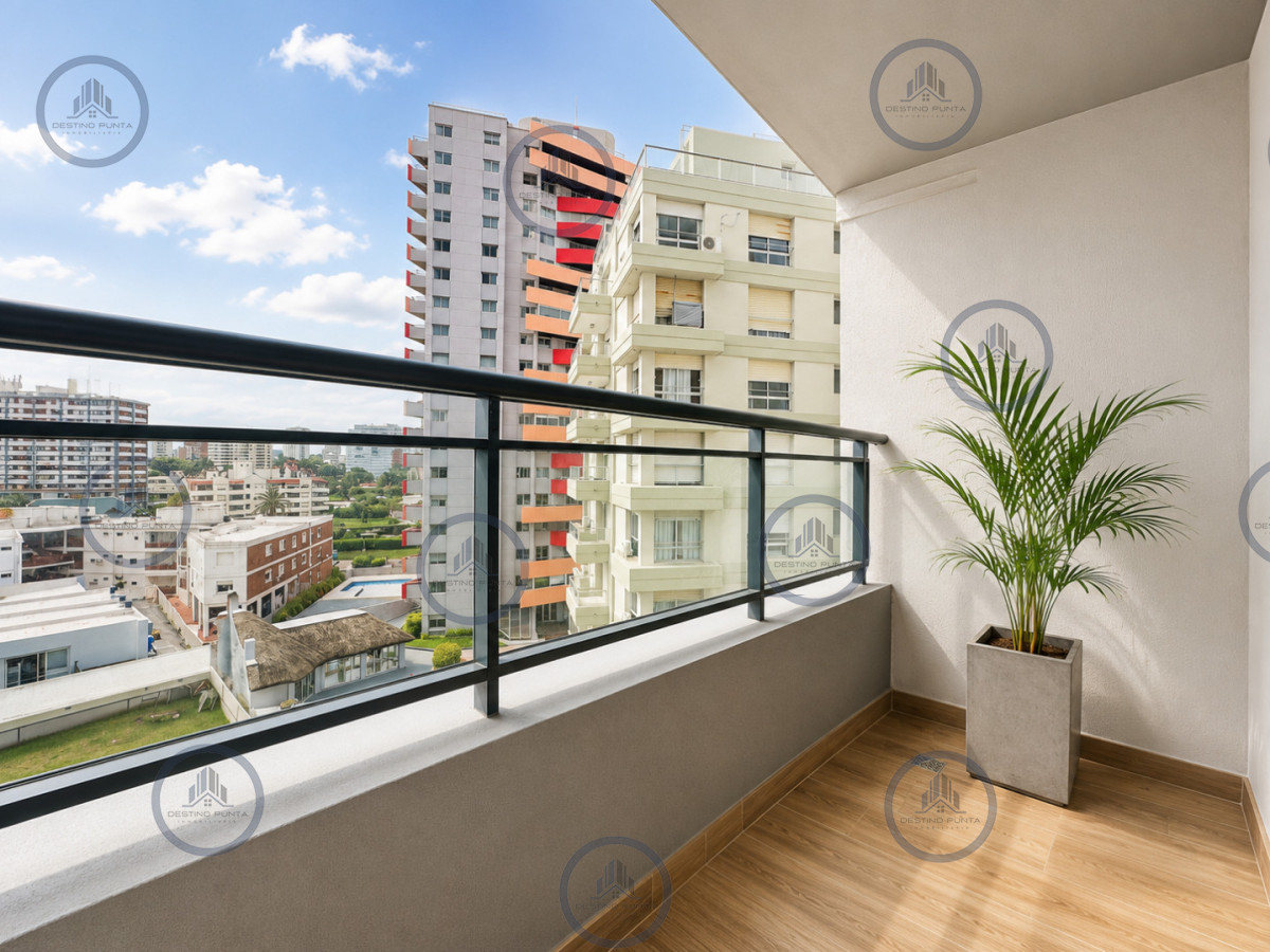 Apartamento ID.1196 - Alquiler anual o venta Apartamento de 2 Dormitorios, Playa Brava, Punta del Este