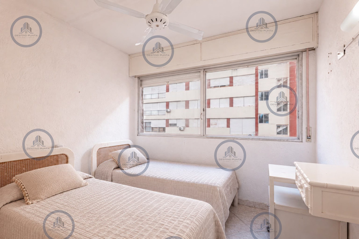 Apartamento ID.3194 - Exclusivo apartamento de 2 dormitorios y 2 baños frente al mar en Playa Brava