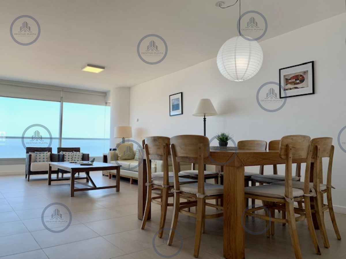 Apartamento ID.51 - Alquiler temporario de apartamento de dos dormitorios más dependencia de servicio sobre Playa Brava, Punta del Este