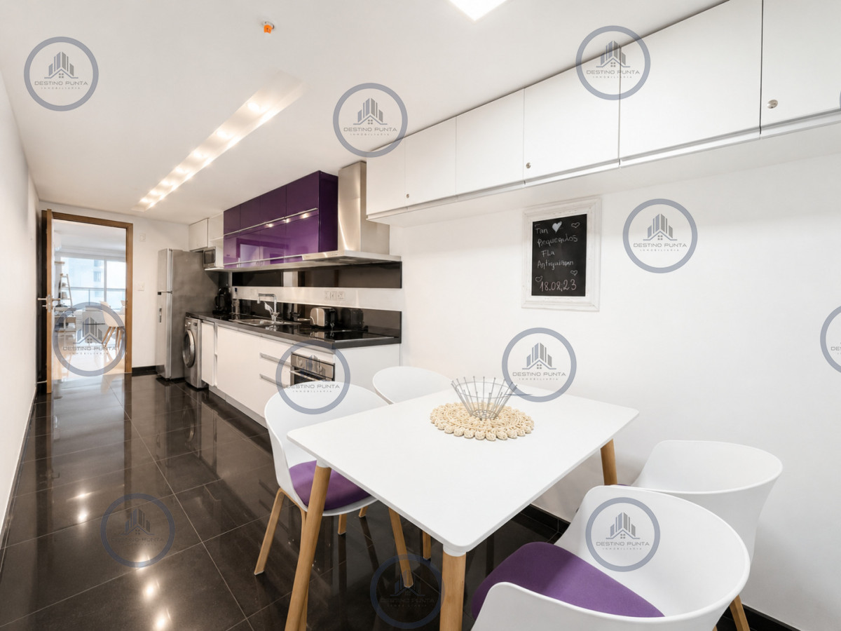 Apartamento ID.2893 - Apartamento de 2 dormitorios y parrillero en Playa Brava alquiler de temporada 