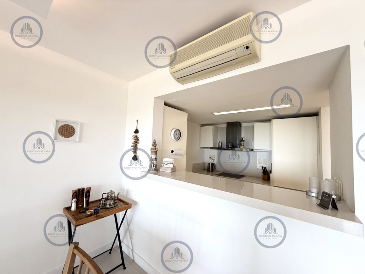 Apartamento ID.3111 - Venta de hermoso departamento de 2 dormitorios más parrillero en Punta Ballena 