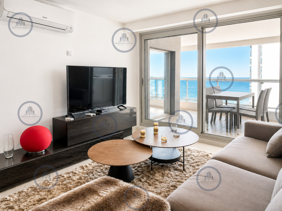 Apartamento ID.1776 - Venta de gran apartamento de 3 dormitorios con parrillero propio en Playa Brava, Punta del Este