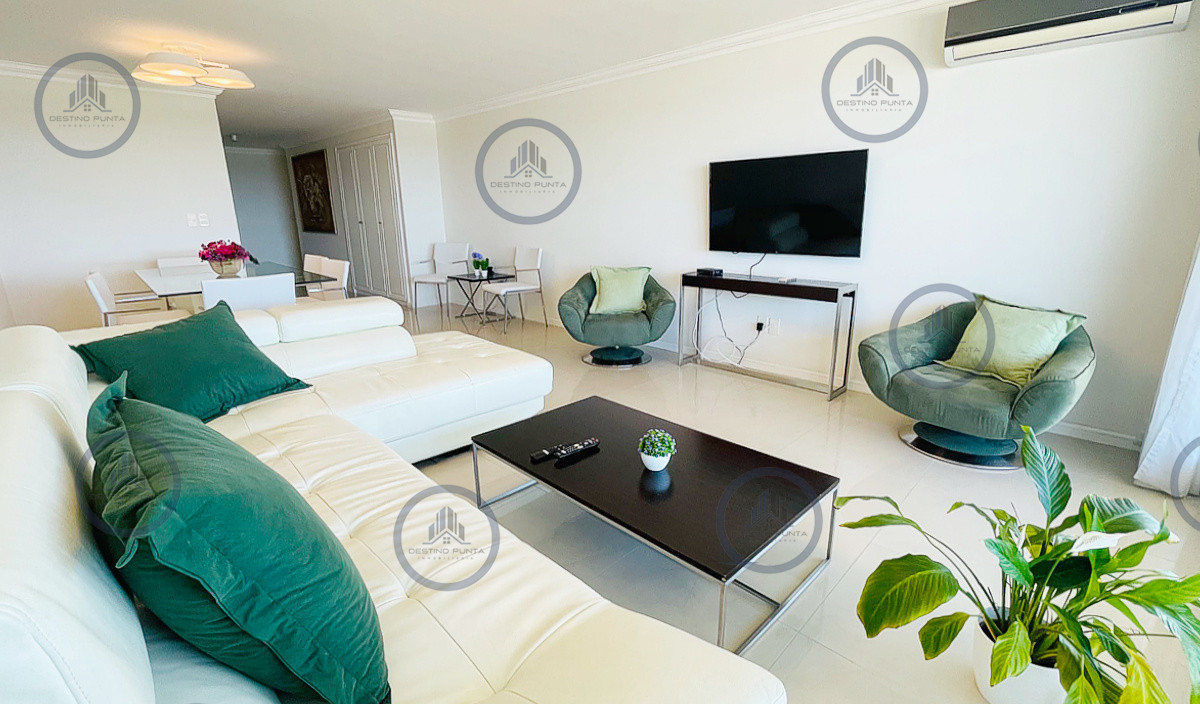 Apartamento ID.457 - Venta y alquiler temporario de apartamento premiun en Torre Imperiale de Playa Brava, Punta del Este
