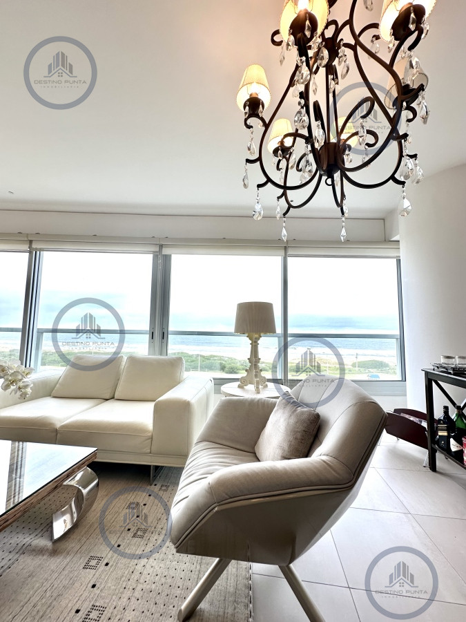 Apartamento ID.272 - Oportunidad en Venta Maravilloso departamento esquinero en Torre Le Parc, Playa Brava, Punta del Este
