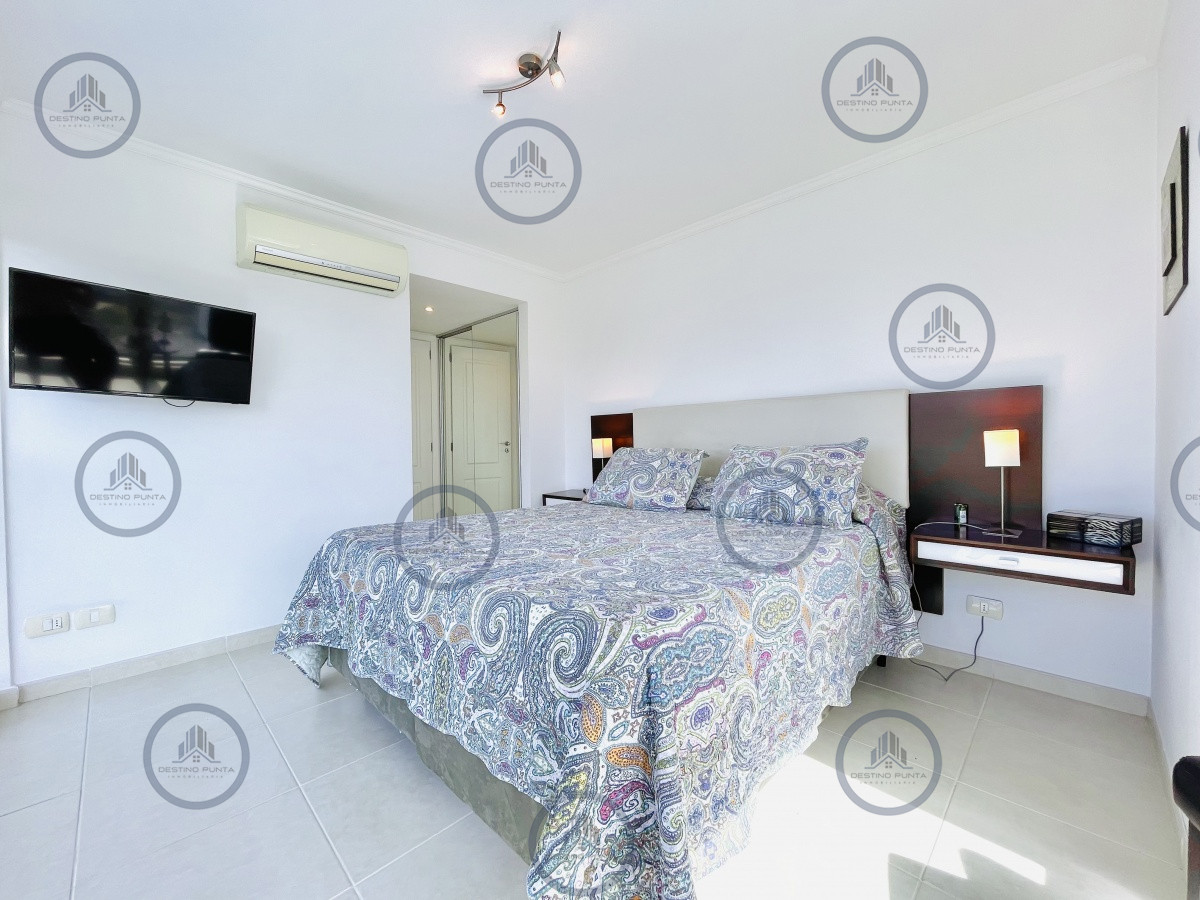 Apartamento ID.1037 - Apartamento de 2 Dormitorios y Parrillero a Pocos Metros de Playa Mansa
