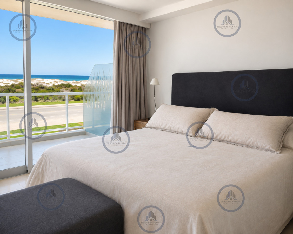 Apartamento ID.1816 - Apartamento de 3 Dormitorios en Primera Línea del Mar, Playa Brava Punta del Este
