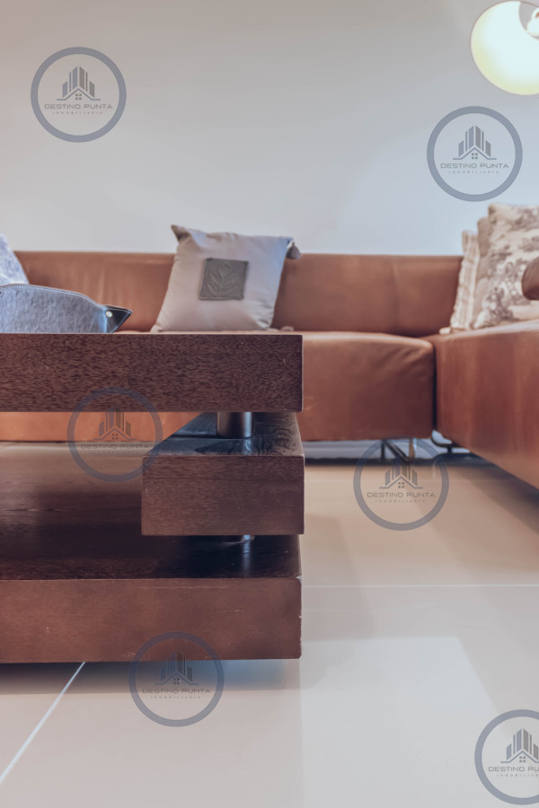 Apartamento ID.235 - Venta y alquiler temporario de maravilloso departamento penthouse en complejo privado de Playa Mansa