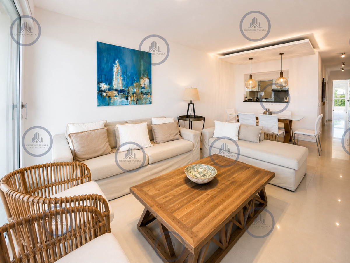 Apartamento ID.3250 - Apartamento moderno de 3 Dormitorios frente al mar en Playa Brava, Punta del Este