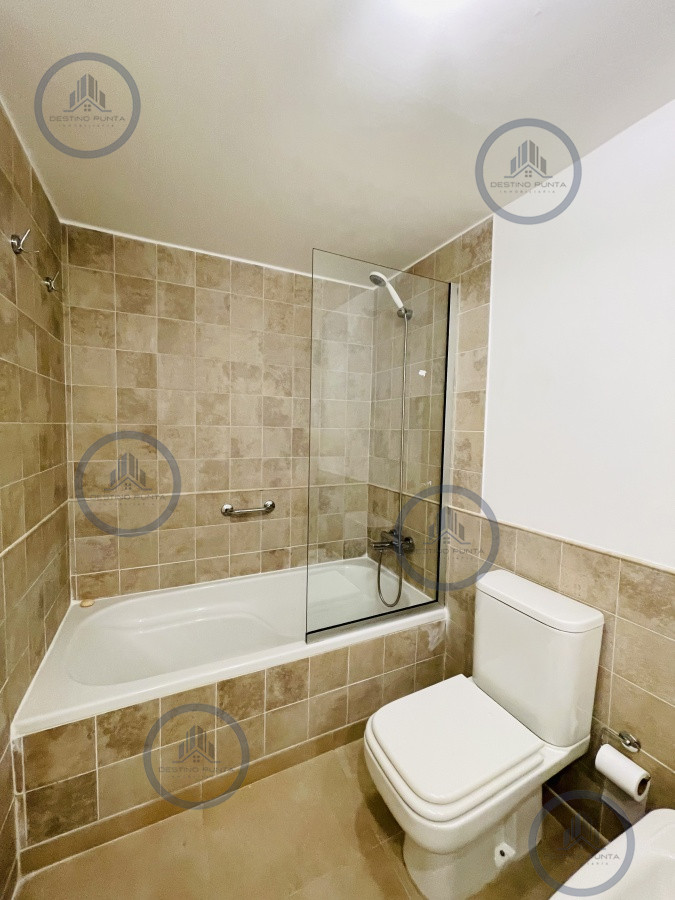 Apartamento ID.1192 - Venta y alquiler de apartamento de dos dormitorios con parrillero de uso exclusivo en Punta Ballena