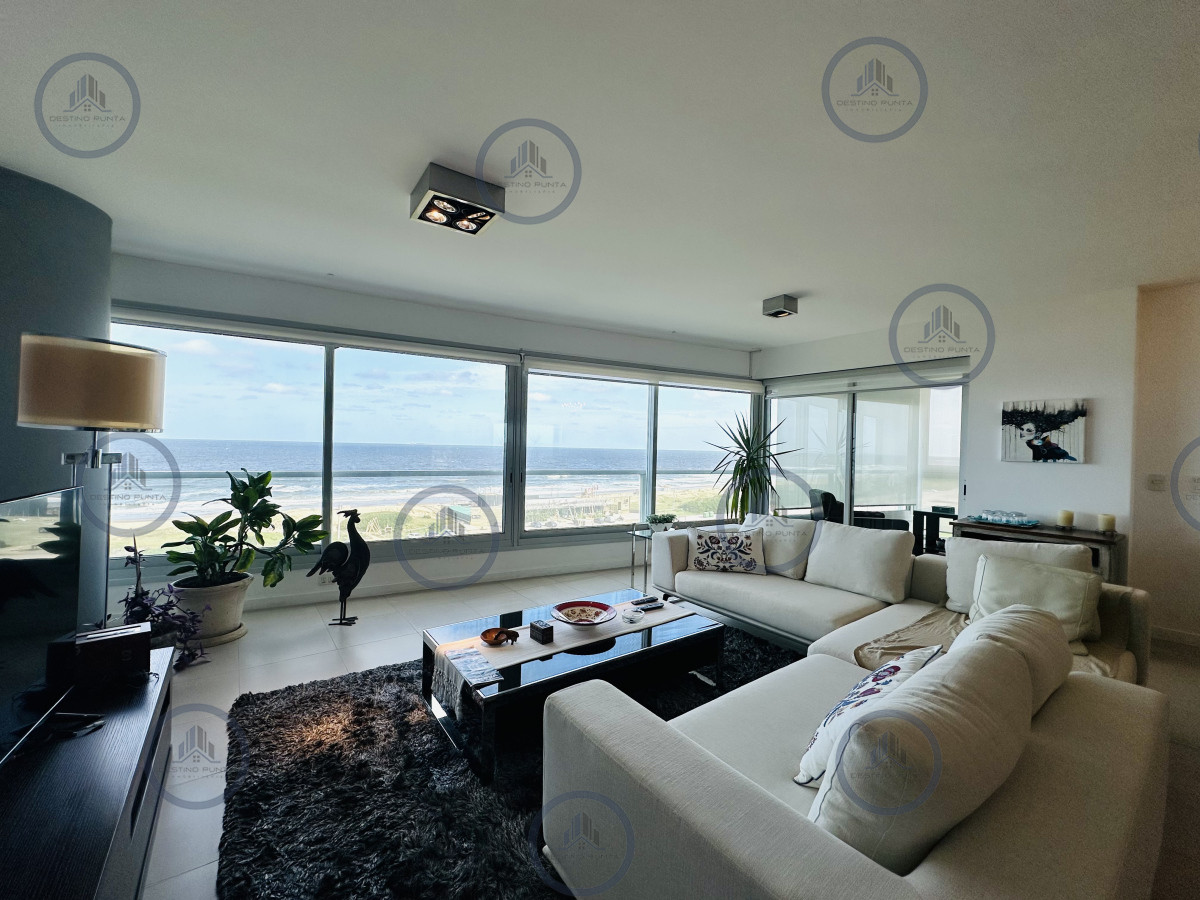 Apartamento ID.1762 - Oportunidad en Venta! Apartamento sobre playa Brava de 3 Dormitorios más Dependencia, Torre Le Parc