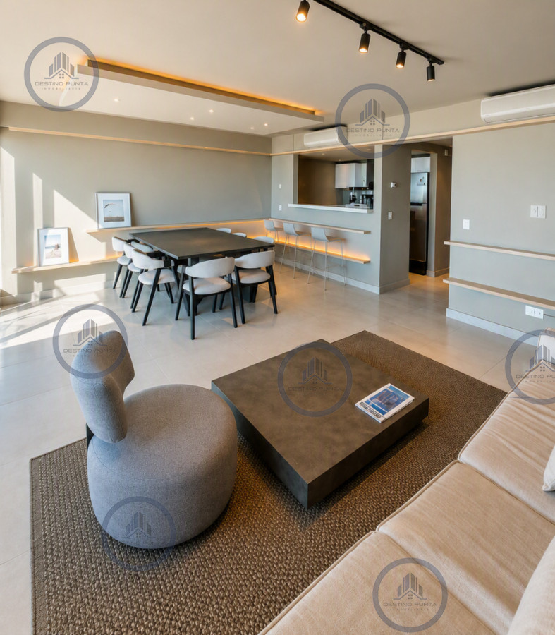Apartamento ID.429 - Apartamento de 3 Dormitorios, Parrillero de uso exclusivo y Jardín en Punta Ballena, Punta del Este