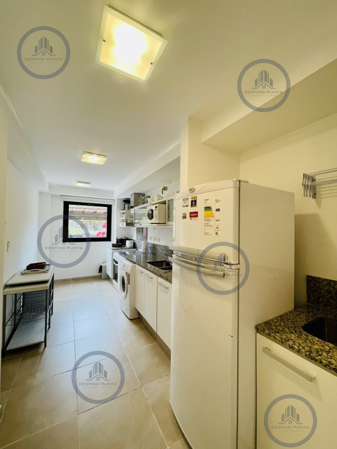 Apartamento ID.583 - Alquiler temporario de apartamento de dos dormitorios con Parrillero de uso exclusivo en complejo privado de Punta Ballena