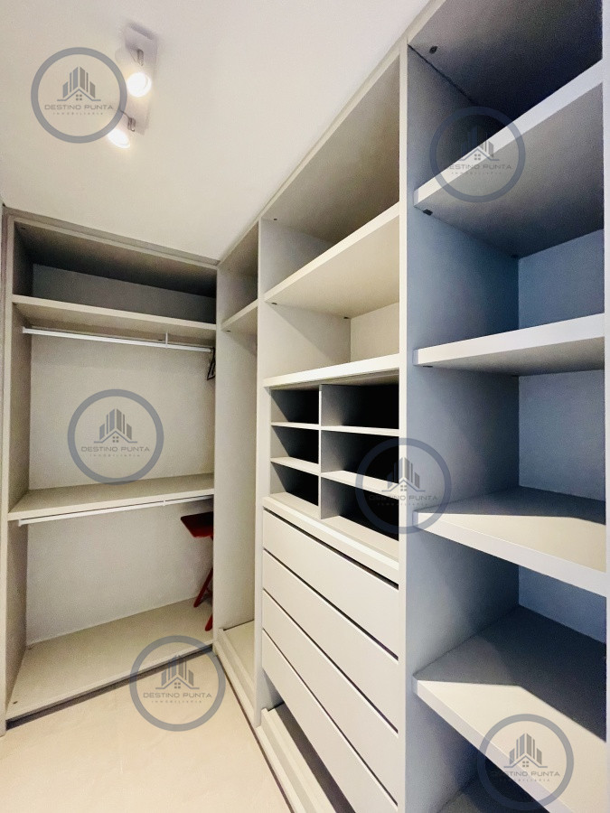 Apartamento ID.291 - Venta de Apartamento de 3 Dormitorios en suite en Le Parc 3 de Playa Brava, Punta del Este