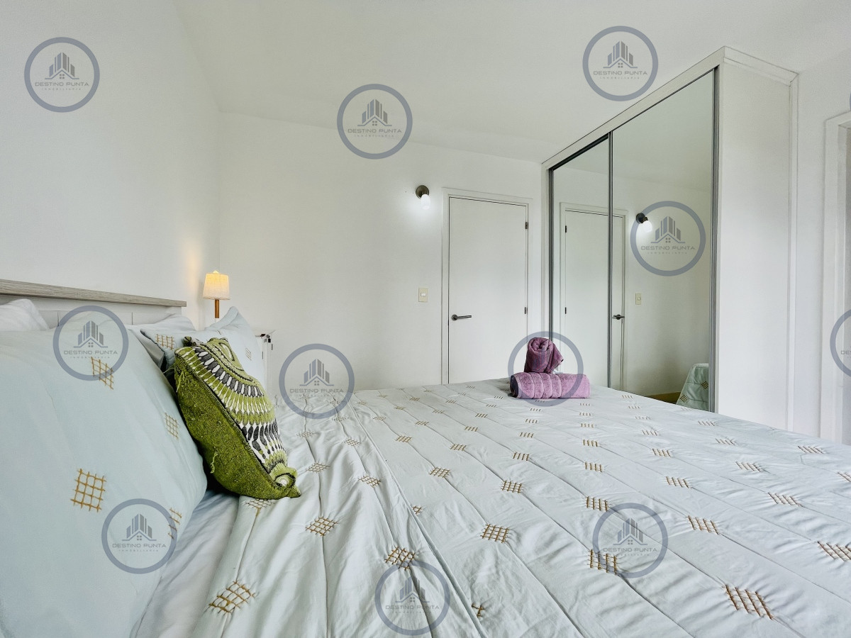 Apartamento ID.1590 - Venta de apartamento de 1 Dormitorio en el corazón de la Península, Punta del Este