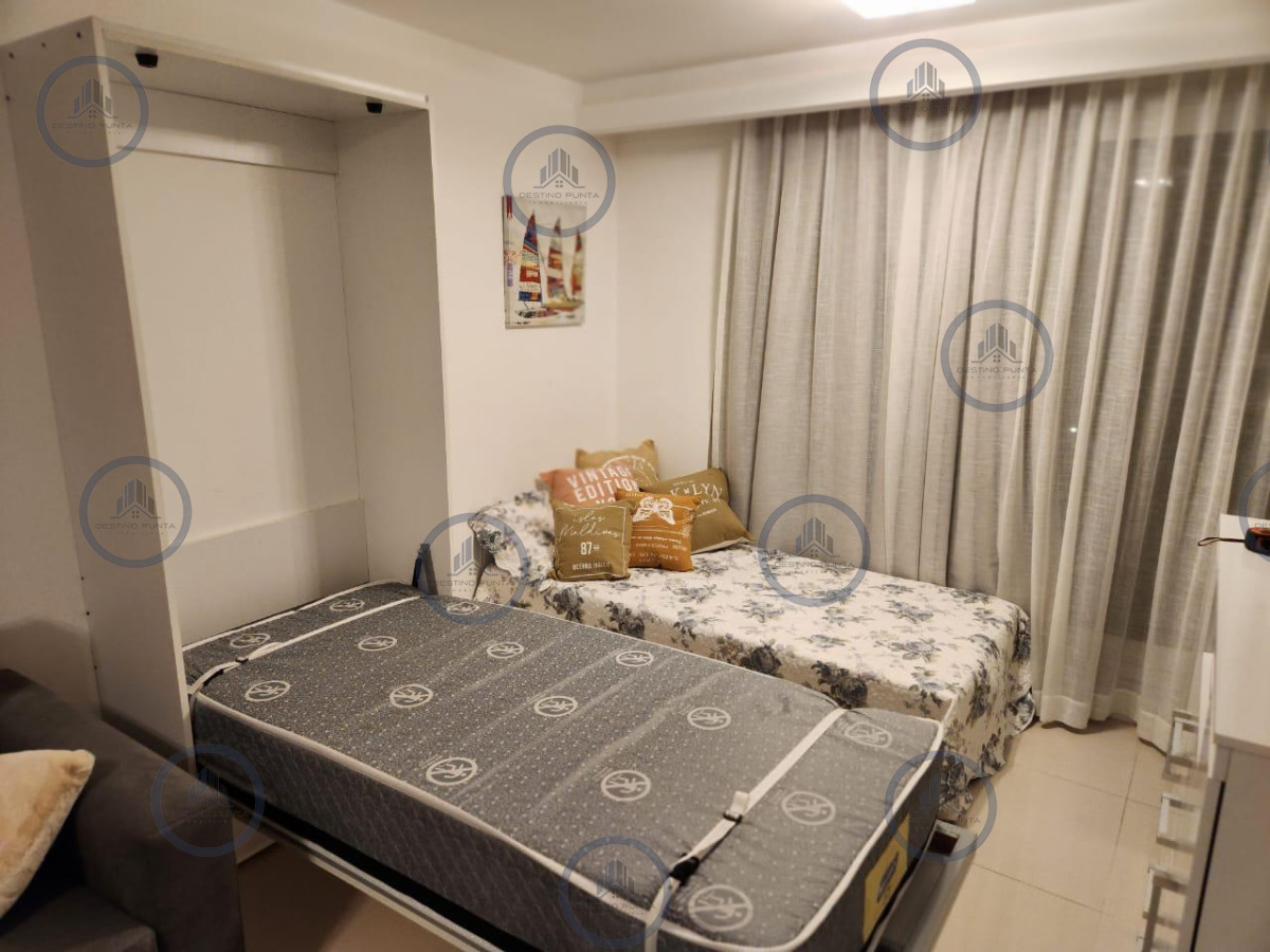 Apartamento ID.2077 - Alquiler temporario de apartamento de 1 dormitorio en playa Brava, Punta del Este