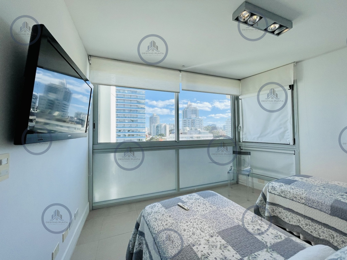 Apartamento ID.45 - Alquiler temporario de departamento premium de 3 Dormitorios y dependencia de servicio, Playa Brava