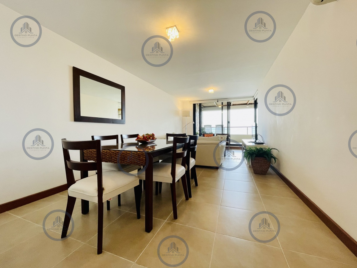 Apartamento ID.583 - Alquiler temporario de apartamento de dos dormitorios con Parrillero de uso exclusivo en complejo privado de Punta Ballena