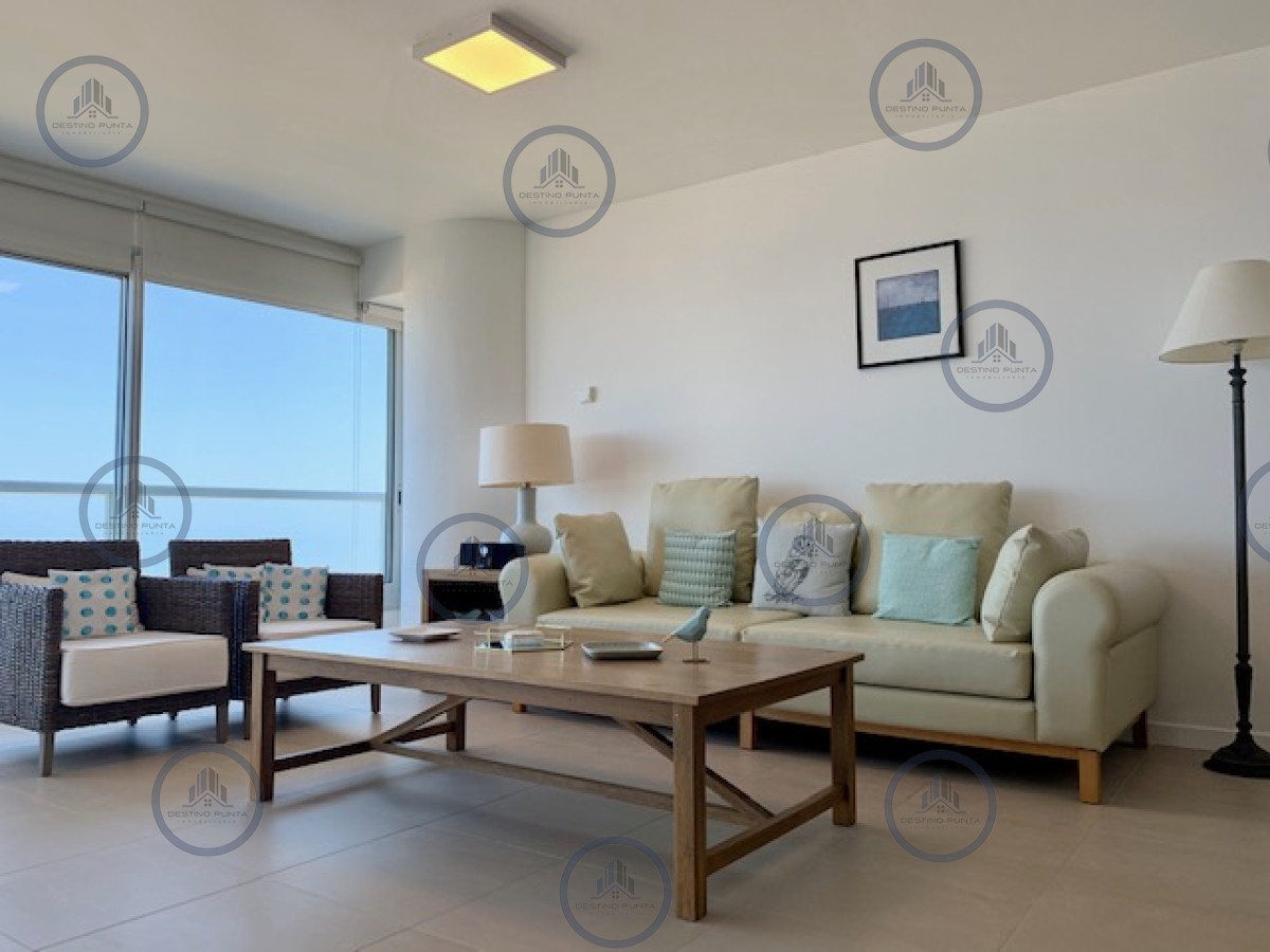 Apartamento ID.51 - Alquiler temporario de apartamento de dos dormitorios más dependencia de servicio sobre Playa Brava, Punta del Este