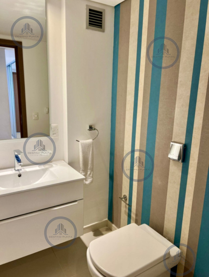 Apartamento ID.3160 - Venta de apartamento con vista al mar a pasos de playa Brava de 2 dormitorios con parrillero 