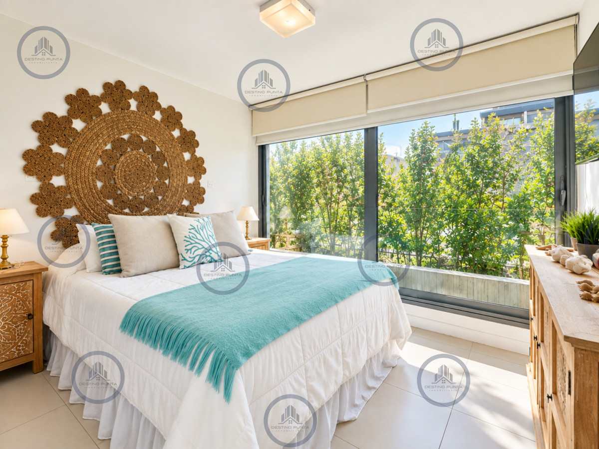Apartamento ID.2466 - Venta de Apartamento de 2 Dormitorios y Parrillero en la Loma de la Ballena en exclusivo complejo